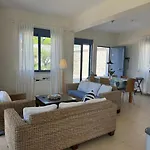 Sea View With 3 Bedrooms & Infinity Pool * Mesochorion (Evrytania)