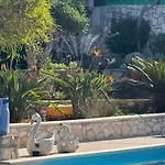 Sea View With 3 Bedrooms & Infinity Pool Villa
