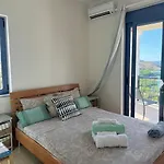 Sea View With 3 Bedrooms & Infinity Pool Villa