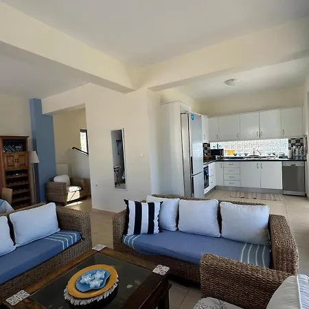 Villa Sea View With 3 Bedrooms & Infinity Pool