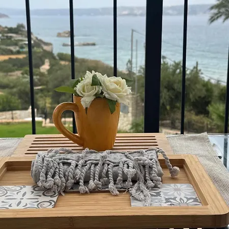 Sea View With 3 Bedrooms & Infinity Pool