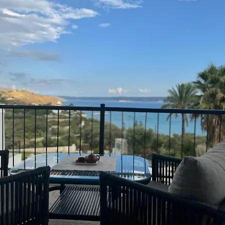 Sea View With 3 Bedrooms & Infinity Pool * Mesokhórion