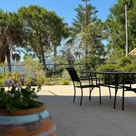 Sea View With 3 Bedrooms & Infinity Pool *