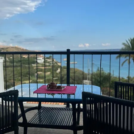 Sea View With 3 Bedrooms & Infinity Pool * Mesokhórion