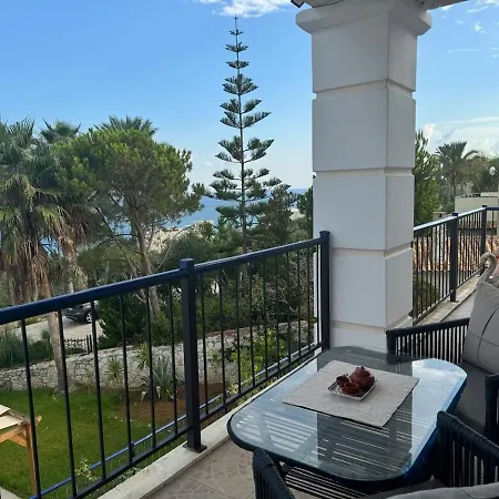 Sea View With 3 Bedrooms & Infinity Pool *